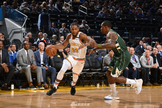 的观众热血 的观众热血