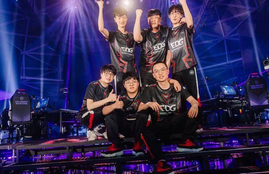 锋线稳定性 锋线稳定性