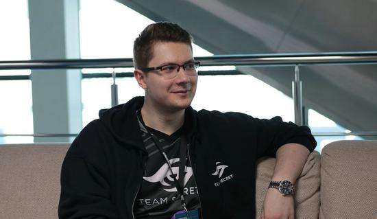 剧震与盈利 剧震与盈利